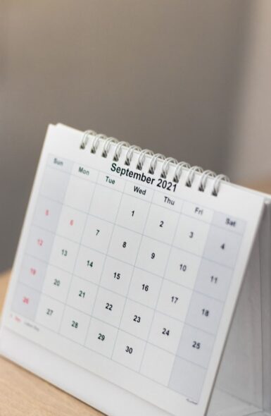 calendrier sur un fond flou